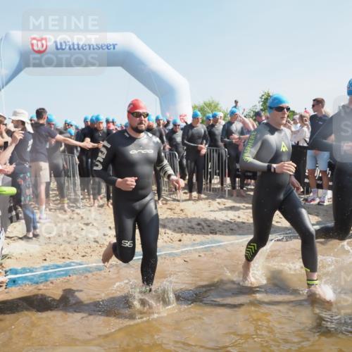 22.06.2025 - Viking Triathlon MichiJ http://msf.ph/oto/8058028 22.06.2025 10:01:17 Schwimmen 38, 53, 131, 147, 173, 214, 284, 287, 311, 330, 341, 443, 444, 488, 643 meine-sportfotos.de