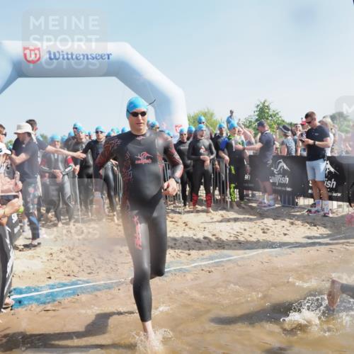 22.06.2025 - Viking Triathlon MichiJ http://msf.ph/oto/8058076 22.06.2025 10:01:38 Schwimmen 19, 99, 162, 226, 237, 272, 320, 344, 399, 438, 461, 507, 510, 604, 626 meine-sportfotos.de