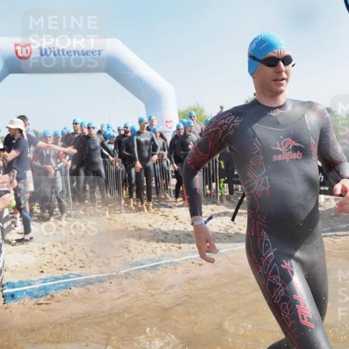 22.06.2025 - Viking Triathlon MichiJ http://msf.ph/oto/8058092 22.06.2025 10:01:39 Schwimmen 19, 33, 162, 226, 272, 310, 320, 344, 399, 438, 461, 507, 510, 555, 604, 626 meine-sportfotos.de
