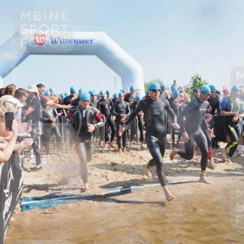 22.06.2025 - Viking Triathlon MichiJ http://msf.ph/oto/8058096 22.06.2025 10:01:41 Schwimmen 19, 33, 170, 272, 310, 320, 344, 399, 438, 461, 496, 507, 555, 604, 626 meine-sportfotos.de