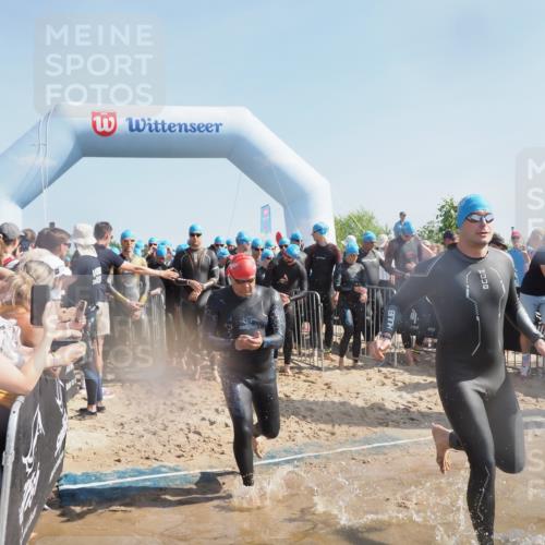 22.06.2025 - Viking Triathlon MichiJ http://msf.ph/oto/8058142 22.06.2025 10:01:47 Schwimmen 19, 33, 125, 158, 170, 271, 310, 320, 344, 355, 438, 496, 555, 604, 618 meine-sportfotos.de