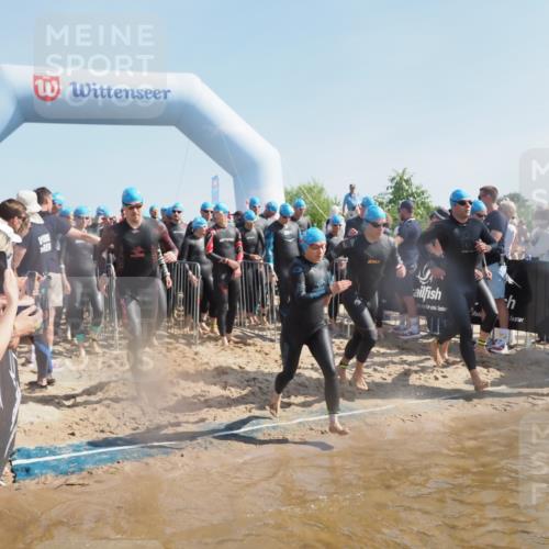 22.06.2025 - Viking Triathlon MichiJ http://msf.ph/oto/8058162 22.06.2025 10:02:01 Schwimmen 3, 17, 80, 91, 127, 137, 278, 299, 304, 365, 415, 435, 449, 492, 551 meine-sportfotos.de