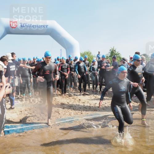 22.06.2025 - Viking Triathlon MichiJ http://msf.ph/oto/8058170 22.06.2025 10:02:02 Schwimmen 3, 17, 80, 91, 127, 137, 278, 299, 304, 365, 415, 435, 449, 492, 551 meine-sportfotos.de