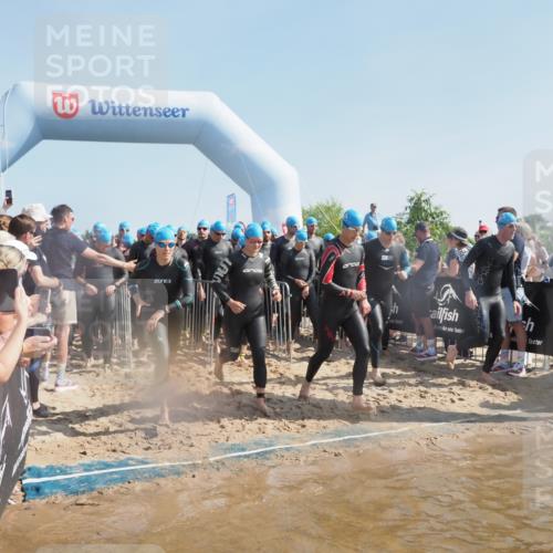 22.06.2025 - Viking Triathlon MichiJ http://msf.ph/oto/8058177 22.06.2025 10:02:06 Schwimmen 107, 127, 137, 149, 247, 278, 299, 365, 387, 415, 435, 449, 492, 522, 551 meine-sportfotos.de