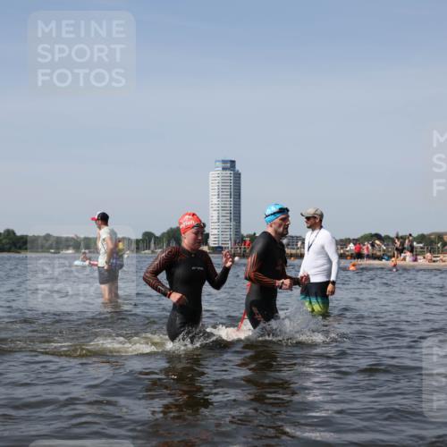 22.06.2025 - Viking Triathlon Michael Strokosch http://msf.ph/oto/8058198 22.06.2025 10:41:14 Schwimmen 94, 153, 314, 376, 390, 496, 631 meine-sportfotos.de