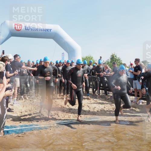 22.06.2025 - Viking Triathlon MichiJ http://msf.ph/oto/8058212 22.06.2025 10:02:11 Schwimmen 21, 107, 127, 137, 139, 149, 207, 247, 309, 365, 382, 387, 415, 492, 522 meine-sportfotos.de