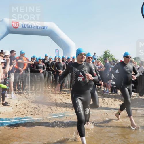 22.06.2025 - Viking Triathlon MichiJ http://msf.ph/oto/8058242 22.06.2025 10:02:18 Schwimmen 21, 75, 107, 139, 149, 207, 247, 255, 309, 331, 382, 387, 464, 469, 522 meine-sportfotos.de