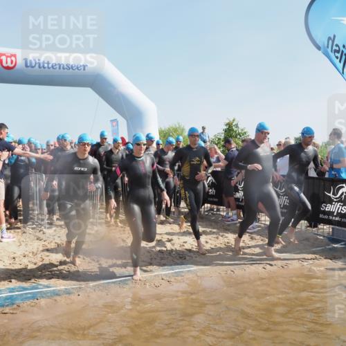 22.06.2025 - Viking Triathlon MichiJ http://msf.ph/oto/8058266 22.06.2025 10:02:26 Schwimmen 75, 78, 103, 180, 188, 189, 255, 265, 283, 331, 464, 469, 520, 532, 549 meine-sportfotos.de