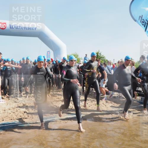 22.06.2025 - Viking Triathlon MichiJ http://msf.ph/oto/8058271 22.06.2025 10:02:26 Schwimmen 75, 78, 103, 180, 188, 189, 255, 265, 283, 331, 464, 469, 520, 532, 549 meine-sportfotos.de