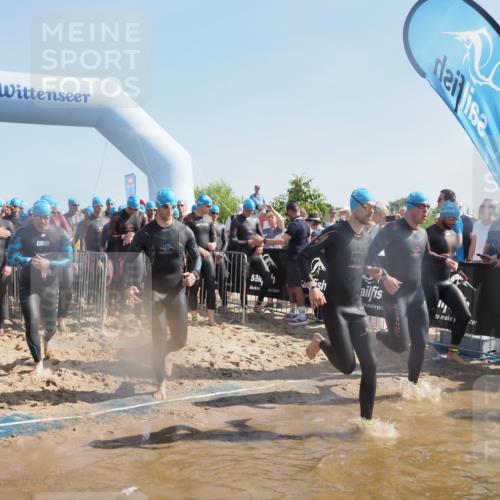 22.06.2025 - Viking Triathlon MichiJ http://msf.ph/oto/8058286 22.06.2025 10:02:31 Schwimmen 78, 103, 114, 180, 188, 189, 193, 265, 283, 297, 513, 520, 532, 546, 549 meine-sportfotos.de