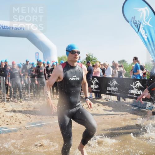 22.06.2025 - Viking Triathlon MichiJ http://msf.ph/oto/8058355 22.06.2025 10:02:42 Schwimmen 98, 114, 161, 193, 264, 297, 323, 366, 427, 429, 430, 486, 513, 546, 552 meine-sportfotos.de