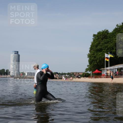 22.06.2025 - Viking Triathlon Michael Strokosch http://msf.ph/oto/8058854 22.06.2025 10:50:13 Schwimmen 97, 431, 463 meine-sportfotos.de