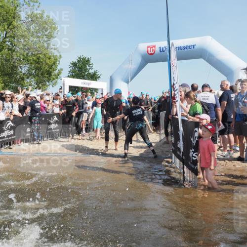 22.06.2025 - Viking Triathlon KatJ http://msf.ph/oto/8058865 22.06.2025 10:00:14 Schwimmen 2, 4, 10, 49, 100, 122, 329, 420, 485, 521, 544, 609, 611 meine-sportfotos.de