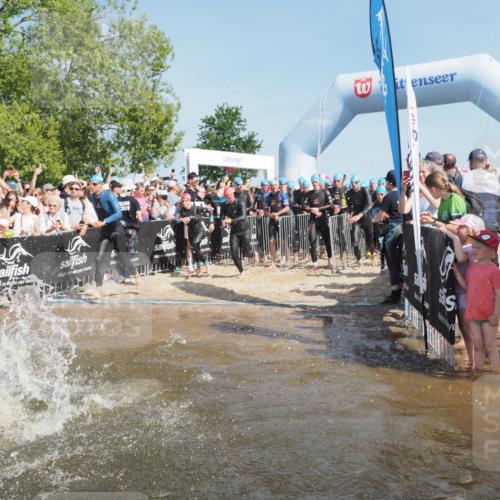 22.06.2025 - Viking Triathlon KatJ http://msf.ph/oto/8059069 22.06.2025 10:00:18 Schwimmen 2, 4, 10, 15, 28, 49, 81, 100, 122, 175, 288, 329, 367, 420, 455, 473, 485, 521, 544, 557, 609, 610, 611, 617 meine-sportfotos.de