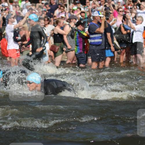 22.06.2025 - Viking Triathlon H.Heesch http://msf.ph/oto/8059097 22.06.2025 10:00:32 Schwimmen 1, 6, 7, 11, 13, 14, 15, 28, 30, 45, 46, 52, 87, 152, 175, 176, 178, 196, 198, 230, 286, 288, 367, 374, 401, 534, 623, 628, 641, 642, 651, 661 meine-sportfotos.de