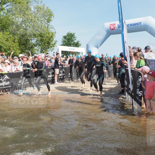 22.06.2025 - Viking Triathlon KatJ http://msf.ph/oto/8059125 22.06.2025 10:00:19 Schwimmen 2, 4, 10, 15, 28, 49, 81, 100, 122, 175, 288, 329, 367, 420, 455, 473, 485, 521, 544, 557, 609, 610, 611, 617 meine-sportfotos.de