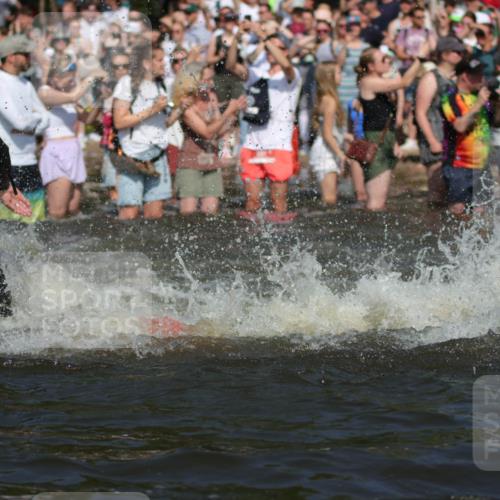 22.06.2025 - Viking Triathlon H.Heesch http://msf.ph/oto/8059129 22.06.2025 10:00:38 Schwimmen 1, 7, 8, 9, 11, 13, 30, 45, 87, 145, 178, 196, 200, 368, 374, 401, 414, 526, 534, 612, 613, 616, 623, 628, 641, 642, 651 meine-sportfotos.de