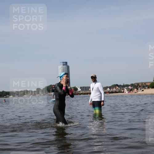 22.06.2025 - Viking Triathlon Michael Strokosch http://msf.ph/oto/8059154 22.06.2025 10:51:10 Schwimmen 308, 436, 484 meine-sportfotos.de