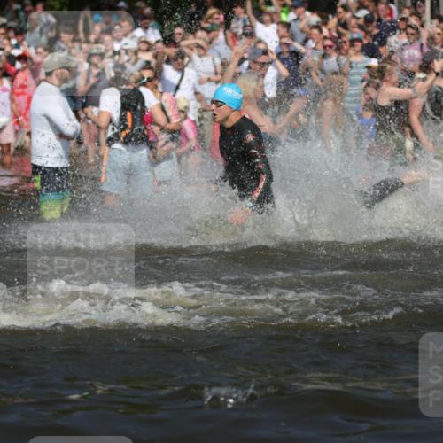 22.06.2025 - Viking Triathlon H.Heesch http://msf.ph/oto/8059168 22.06.2025 10:00:42 Schwimmen 7, 8, 9, 11, 45, 87, 145, 178, 184, 196, 200, 289, 306, 368, 401, 414, 491, 526, 612, 613, 616, 623, 628, 630, 641, 642, 651 meine-sportfotos.de