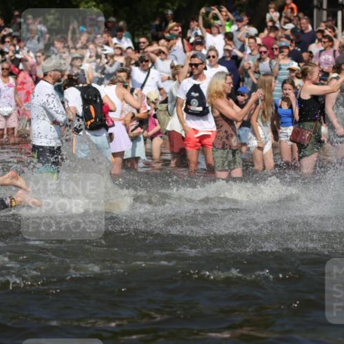 22.06.2025 - Viking Triathlon H.Heesch http://msf.ph/oto/8059182 22.06.2025 10:00:43 Schwimmen 7, 8, 9, 11, 45, 87, 145, 178, 184, 196, 200, 289, 306, 368, 414, 491, 526, 612, 613, 616, 628, 630, 641, 642, 651 meine-sportfotos.de