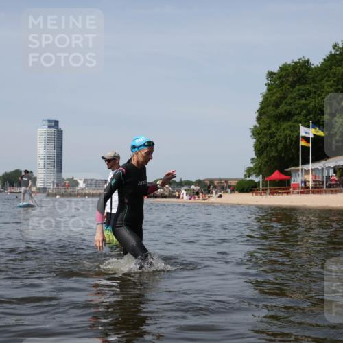 22.06.2025 - Viking Triathlon Michael Strokosch http://msf.ph/oto/8059183 22.06.2025 10:51:11 Schwimmen 308, 436, 484 meine-sportfotos.de