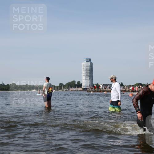 22.06.2025 - Viking Triathlon Michael Strokosch http://msf.ph/oto/8059230 22.06.2025 10:41:15 Schwimmen 94, 153, 314, 376, 390, 496, 631 meine-sportfotos.de