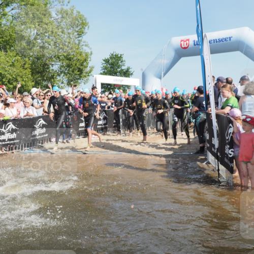 22.06.2025 - Viking Triathlon KatJ http://msf.ph/oto/8059233 22.06.2025 10:00:21 Schwimmen 2, 4, 6, 10, 14, 15, 28, 46, 49, 81, 100, 122, 175, 176, 286, 288, 329, 367, 420, 455, 473, 485, 521, 544, 557, 609, 610, 611, 617 meine-sportfotos.de