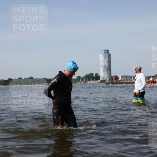 22.06.2025 - Viking Triathlon Michael Strokosch http://msf.ph/oto/8059247 22.06.2025 10:41:17 Schwimmen 54, 94, 153, 314, 376, 390, 496, 631 meine-sportfotos.de