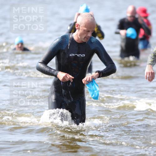 22.06.2025 - Viking Triathlon H.Heesch http://msf.ph/oto/8059350 22.06.2025 10:31:45 Schwimmen 87, 98, 99, 124, 125, 137, 158, 189, 224, 340, 350, 435, 449, 507, 555, 658 meine-sportfotos.de