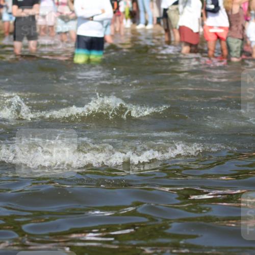 22.06.2025 - Viking Triathlon H.Heesch http://msf.ph/oto/8059647 22.06.2025 10:01:14 Schwimmen 38, 53, 131, 147, 173, 214, 284, 287, 311, 330, 341, 443, 444, 488, 643 meine-sportfotos.de