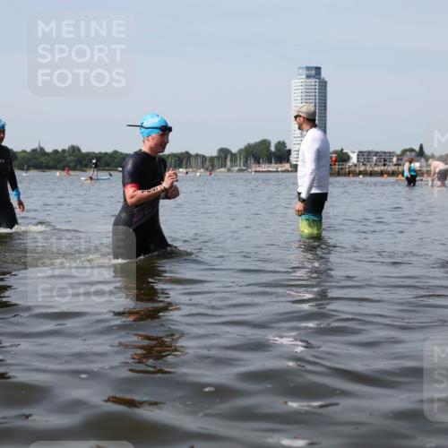 22.06.2025 - Viking Triathlon Michael Strokosch http://msf.ph/oto/8059687 22.06.2025 10:53:11 Schwimmen 165, 319, 470, 640 meine-sportfotos.de