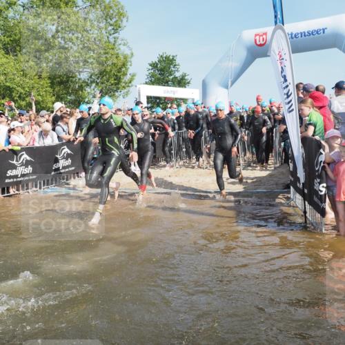 22.06.2025 - Viking Triathlon KatJ http://msf.ph/oto/8059878 22.06.2025 10:00:29 Schwimmen 1, 6, 13, 14, 15, 28, 30, 45, 46, 52, 81, 152, 175, 176, 196, 198, 230, 286, 288, 367, 374, 401, 455, 473, 534, 557, 610, 617, 623, 651, 661 meine-sportfotos.de
