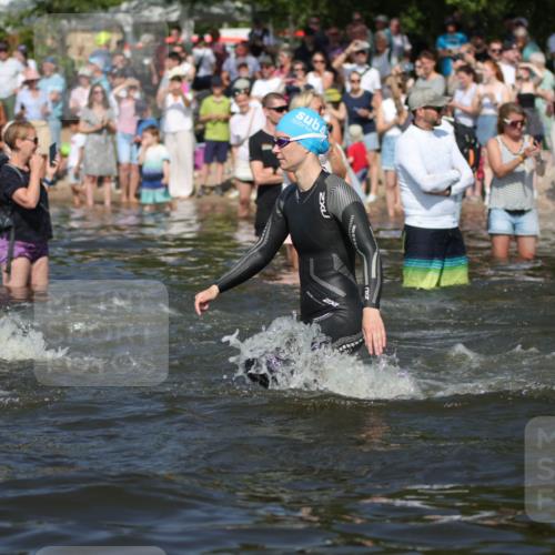 22.06.2025 - Viking Triathlon H.Heesch http://msf.ph/oto/8059975 22.06.2025 10:01:45 Schwimmen 19, 33, 125, 158, 170, 271, 310, 320, 344, 355, 438, 496, 555, 604, 618 meine-sportfotos.de