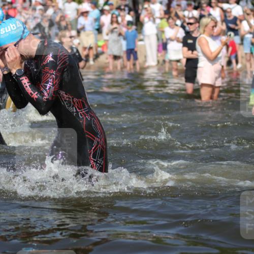 22.06.2025 - Viking Triathlon H.Heesch http://msf.ph/oto/8060089 22.06.2025 10:01:59 Schwimmen 3, 17, 80, 91, 127, 137, 278, 299, 304, 365, 415, 435, 449, 551, 618 meine-sportfotos.de