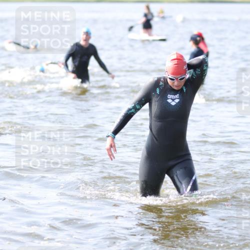 22.06.2025 - Viking Triathlon H.Heesch http://msf.ph/oto/8060134 22.06.2025 10:35:21 Schwimmen 107, 127, 134, 139, 204, 296, 320, 365, 395, 415, 482, 508, 602, 632 meine-sportfotos.de