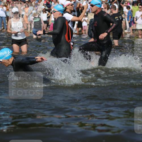 22.06.2025 - Viking Triathlon H.Heesch http://msf.ph/oto/8060292 22.06.2025 10:02:18 Schwimmen 21, 75, 107, 139, 149, 207, 247, 255, 309, 331, 382, 387, 464, 469, 522 meine-sportfotos.de