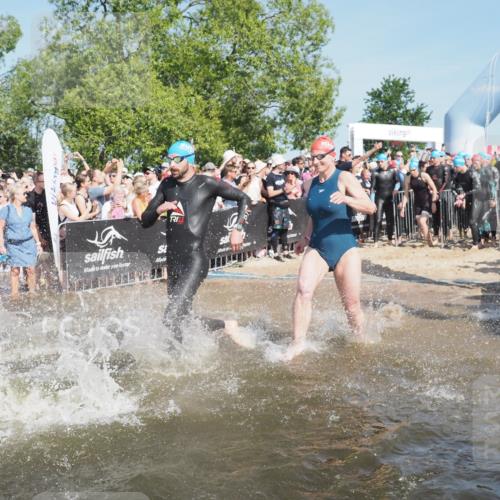 22.06.2025 - Viking Triathlon KatJ http://msf.ph/oto/8060348 22.06.2025 10:00:36 Schwimmen 1, 7, 8, 11, 13, 30, 45, 52, 87, 152, 178, 196, 198, 200, 230, 368, 374, 401, 414, 526, 534, 616, 623, 628, 641, 642, 651, 661 meine-sportfotos.de