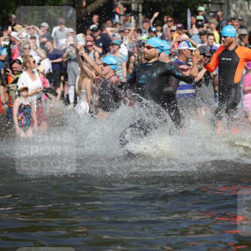 22.06.2025 - Viking Triathlon H.Heesch http://msf.ph/oto/8060387 22.06.2025 10:02:26 Schwimmen 75, 78, 103, 180, 188, 189, 255, 265, 283, 331, 464, 469, 520, 532, 549 meine-sportfotos.de