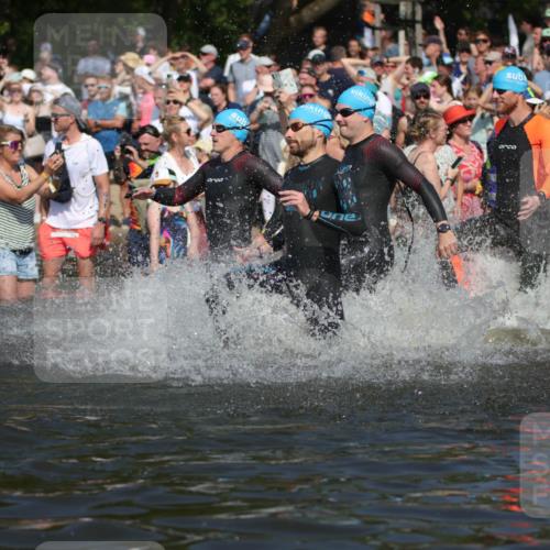 22.06.2025 - Viking Triathlon H.Heesch http://msf.ph/oto/8060393 22.06.2025 10:02:26 Schwimmen 75, 78, 103, 180, 188, 189, 255, 265, 283, 331, 464, 469, 520, 532, 549 meine-sportfotos.de