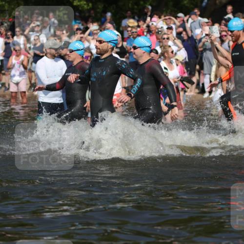 22.06.2025 - Viking Triathlon H.Heesch http://msf.ph/oto/8060407 22.06.2025 10:02:27 Schwimmen 75, 78, 103, 180, 188, 189, 255, 265, 283, 331, 464, 469, 520, 532, 549 meine-sportfotos.de