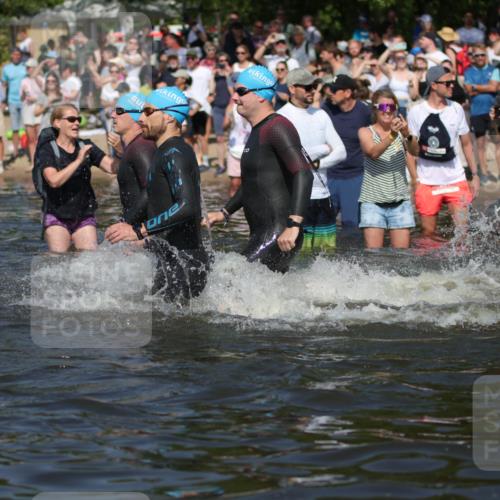22.06.2025 - Viking Triathlon H.Heesch http://msf.ph/oto/8060419 22.06.2025 10:02:27 Schwimmen 75, 78, 103, 180, 188, 189, 255, 265, 283, 331, 464, 469, 520, 532, 549 meine-sportfotos.de