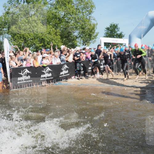 22.06.2025 - Viking Triathlon KatJ http://msf.ph/oto/8060422 22.06.2025 10:00:37 Schwimmen 1, 7, 8, 9, 11, 13, 30, 45, 52, 87, 145, 178, 196, 200, 368, 374, 401, 414, 526, 534, 612, 613, 616, 623, 628, 641, 642, 651 meine-sportfotos.de