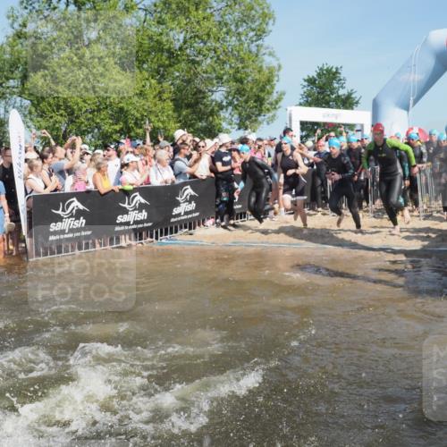 22.06.2025 - Viking Triathlon KatJ http://msf.ph/oto/8060436 22.06.2025 10:00:37 Schwimmen 1, 7, 8, 9, 11, 13, 30, 45, 52, 87, 145, 178, 196, 200, 368, 374, 401, 414, 526, 534, 612, 613, 616, 623, 628, 641, 642, 651 meine-sportfotos.de