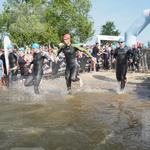 22.06.2025 - Viking Triathlon KatJ http://msf.ph/oto/8060527 22.06.2025 10:00:38 Schwimmen 1, 7, 8, 9, 11, 13, 30, 45, 87, 145, 178, 196, 200, 368, 374, 401, 414, 526, 534, 612, 613, 616, 623, 628, 641, 642, 651 meine-sportfotos.de