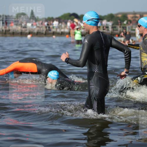 22.06.2025 - Viking Triathlon H.Heesch http://msf.ph/oto/8060530 22.06.2025 10:02:35 Schwimmen 114, 161, 188, 189, 193, 264, 297, 366, 427, 429, 513, 520, 532, 546, 549 meine-sportfotos.de