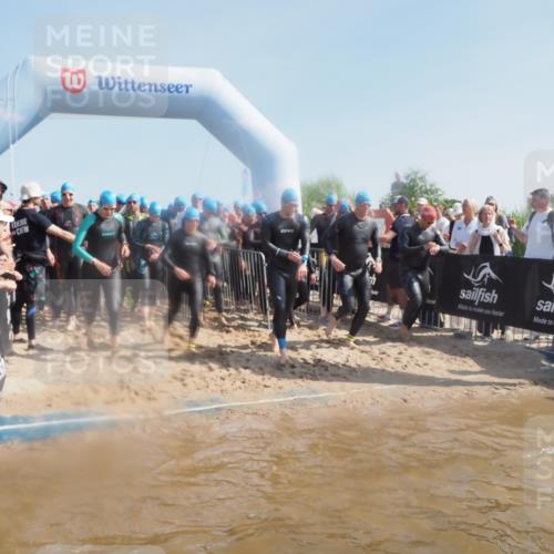 22.06.2025 - Viking Triathlon MichiJ http://msf.ph/oto/8060562 22.06.2025 10:05:56 Schwimmen 68, 128, 169, 211, 269, 275, 397, 441, 442, 460, 465, 530, 633, 644 meine-sportfotos.de