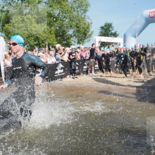22.06.2025 - Viking Triathlon KatJ http://msf.ph/oto/8060605 22.06.2025 10:00:39 Schwimmen 1, 7, 8, 9, 11, 13, 30, 45, 87, 145, 178, 184, 196, 200, 289, 306, 368, 374, 401, 414, 491, 526, 534, 612, 613, 616, 623, 628, 641, 642, 651 meine-sportfotos.de