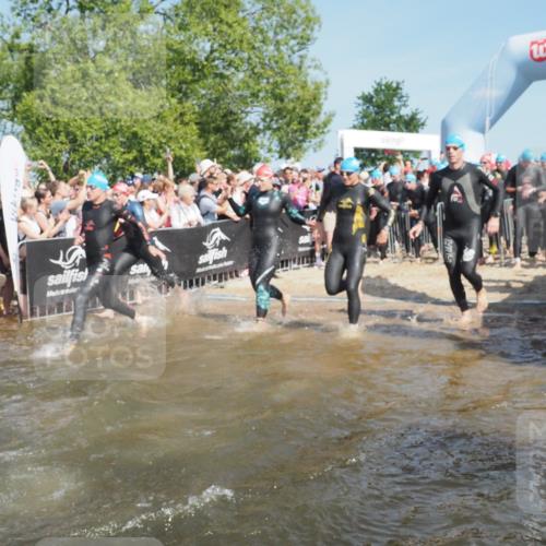 22.06.2025 - Viking Triathlon KatJ http://msf.ph/oto/8060703 22.06.2025 10:00:40 Schwimmen 7, 8, 9, 11, 13, 45, 87, 145, 178, 184, 196, 200, 289, 306, 368, 401, 414, 491, 526, 612, 613, 616, 623, 628, 630, 641, 642, 651 meine-sportfotos.de