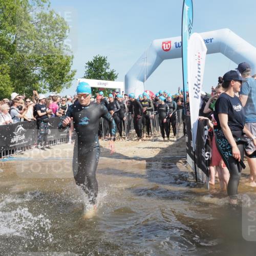 22.06.2025 - Viking Triathlon KatJ http://msf.ph/oto/8061169 22.06.2025 10:00:50 Schwimmen 9, 90, 132, 145, 184, 243, 258, 289, 300, 301, 306, 352, 368, 384, 491, 612, 613, 630, 652, 658 meine-sportfotos.de