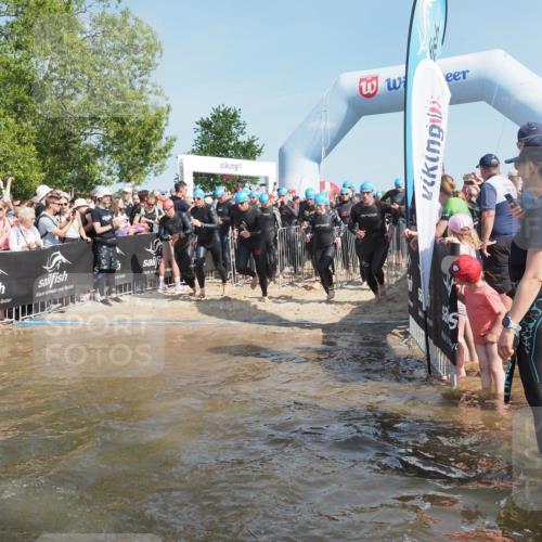 22.06.2025 - Viking Triathlon KatJ http://msf.ph/oto/8061258 22.06.2025 10:00:52 Schwimmen 90, 132, 184, 243, 258, 289, 300, 301, 306, 352, 384, 491, 630, 652, 658 meine-sportfotos.de